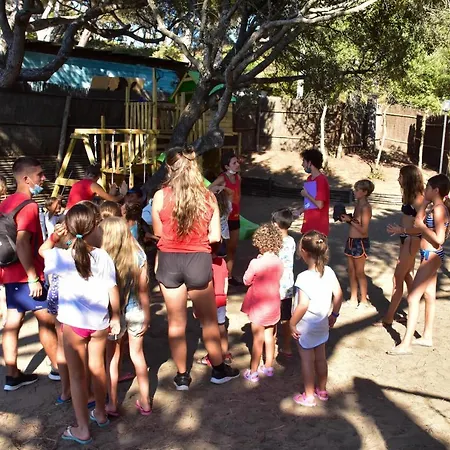 Canado Club Family Village 4*