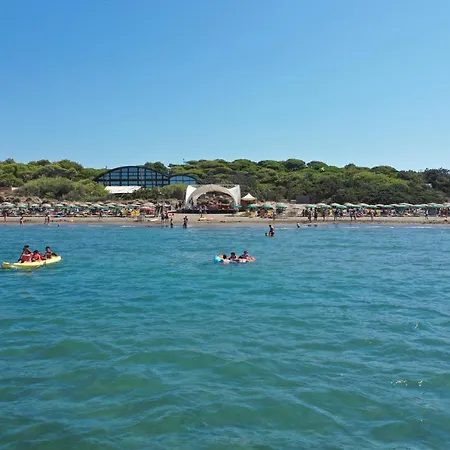 Rezort Canado Club Family Village