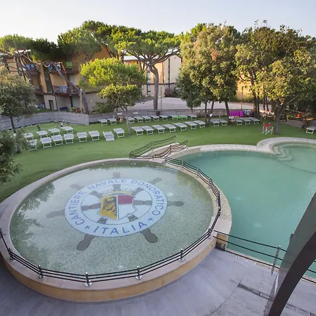 Canado Family マリーナ・ディ・カスタニェート・カルドゥッチ