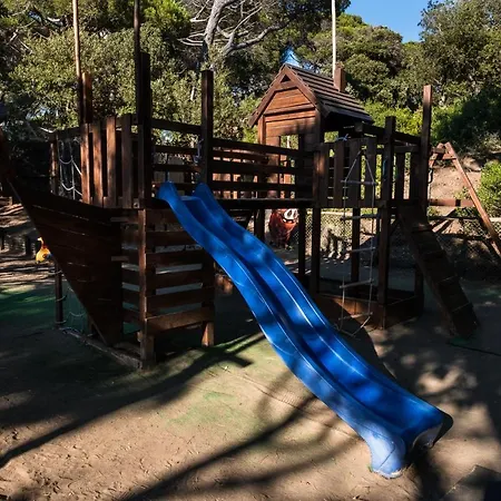 Rezort Canado Club Family Village 4*